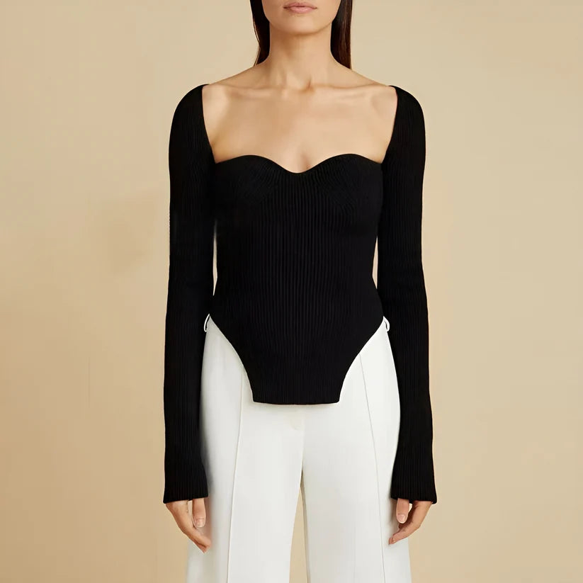 Model wearing Nikki Top – long sleeve cropped streetwear knit top by Vespera The Label.