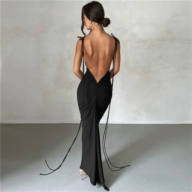 Model wearing Elli Maxi Dress – sleek stretch sheath summer maxi dress by Vespera  The Label.