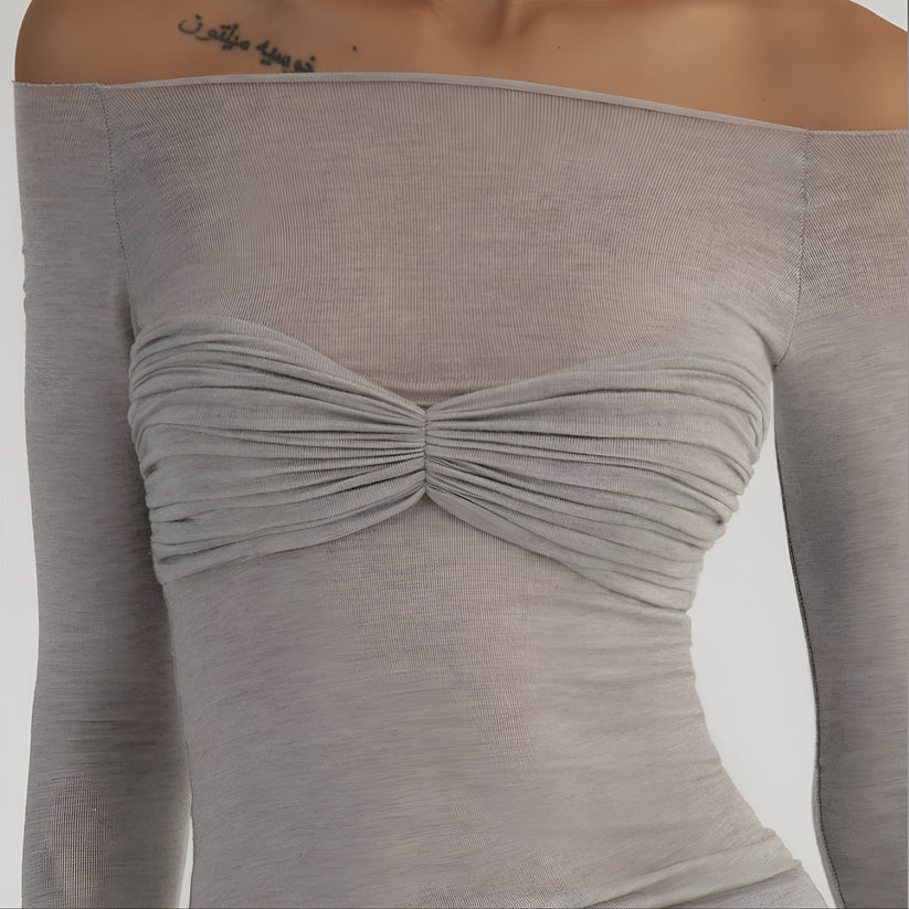 Model wearing Darlene Top – vintage-inspired slim fit printed crop top by Vespera The Label.