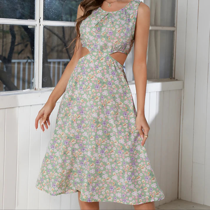Model wearing Bena Midi Dress – relaxed fit summer midi dress with high stretch comfort by Vespera The Label.