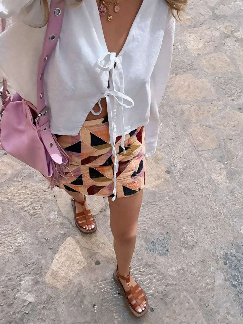 Model wearing Jaque Top – relaxed cotton chiffon blouse with a loose fit for summer by Vespera The Label.