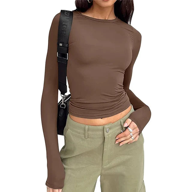 Model wearing Vespera Celestia Long Sleeve Top – high stretch fitted long sleeve top in sleek, minimalist style by Vespera The Label.
