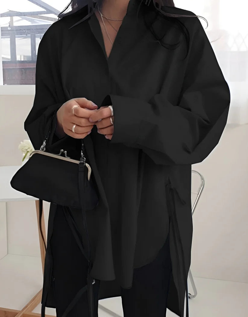 Model wearing Vespera Ivera Long Sleeve Top – loose, flowy top for women in minimalist autumn styling by Vespera The Label.